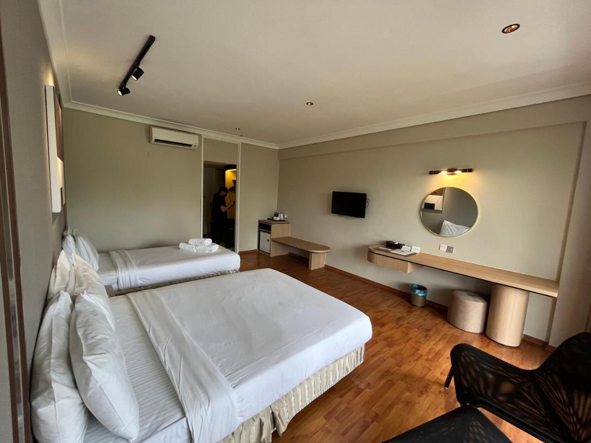 Tunamaya Beach & Spa Resort- Desaru Extérieur photo